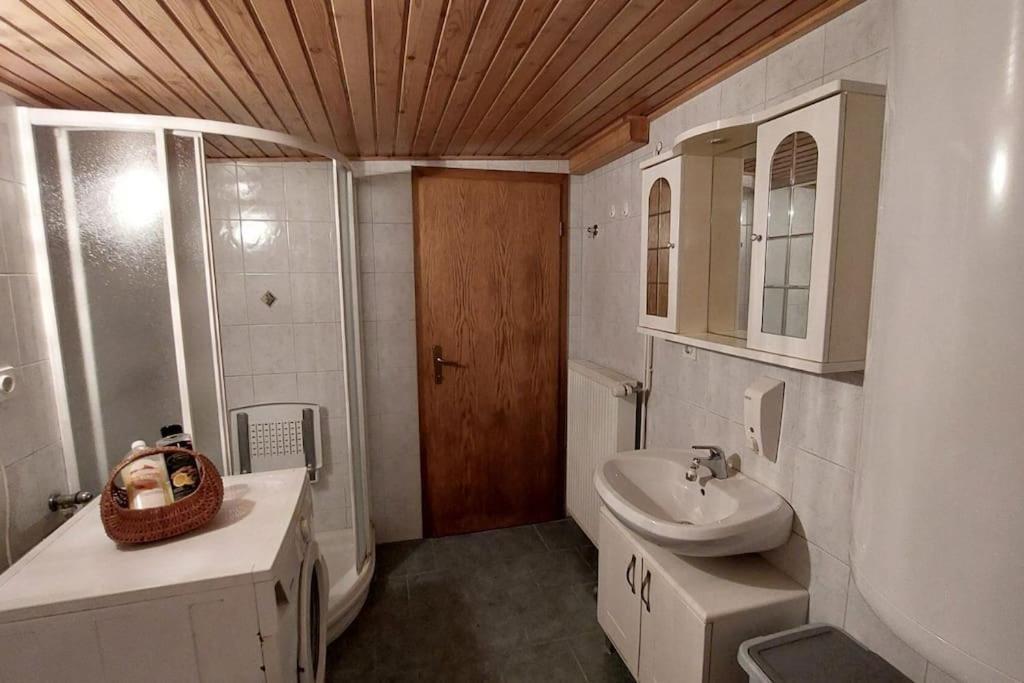 Miklavzeva Hisa With A Bread Oven Villa Zelezniki Kültér fotó